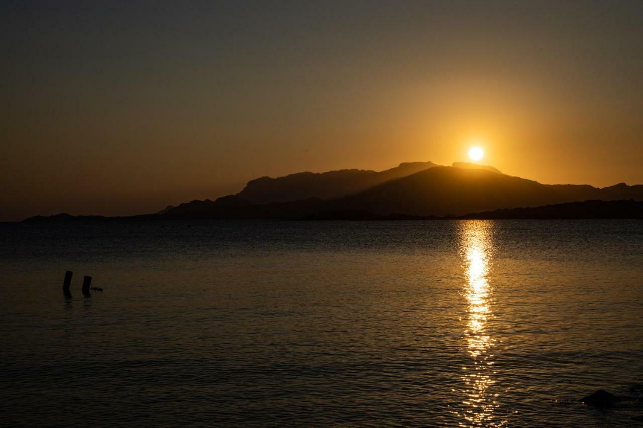 Villa Smeralda Sul Mare Olbia Exterior foto